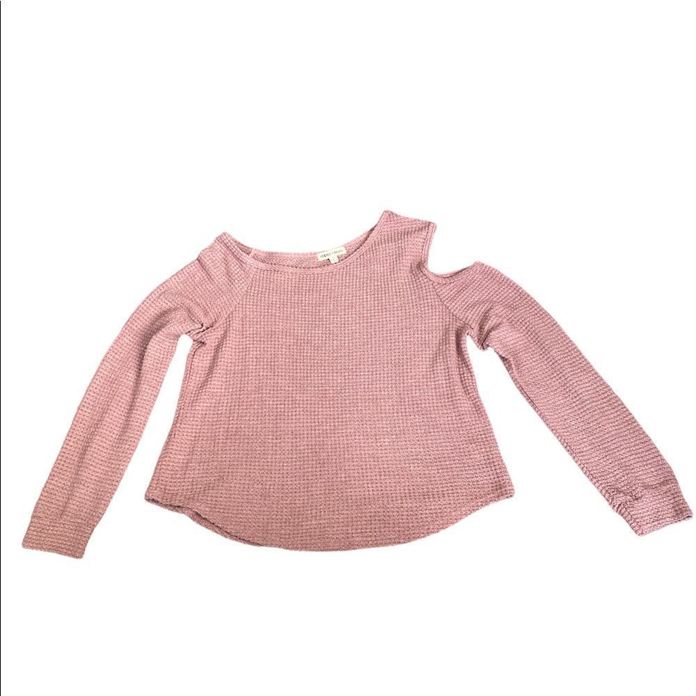 Charmed Hearts (from Versona) cold shoulder sweater